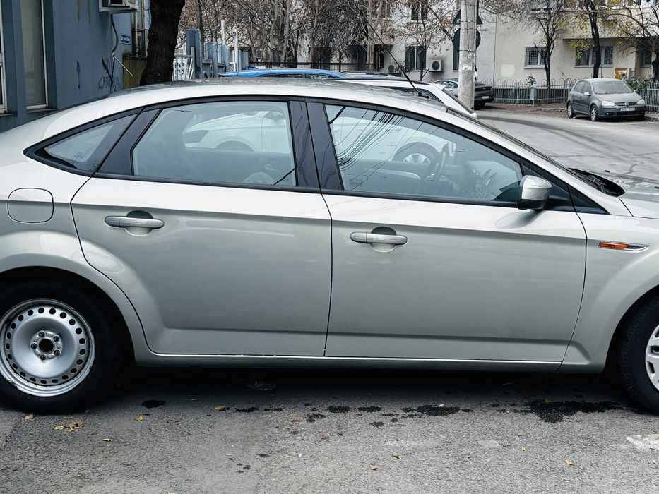 Ford mondeo MK4 1.8 TDCI BERLINA