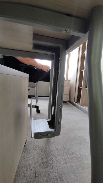 Метална поставка за компютър - Поставка за PC кутия