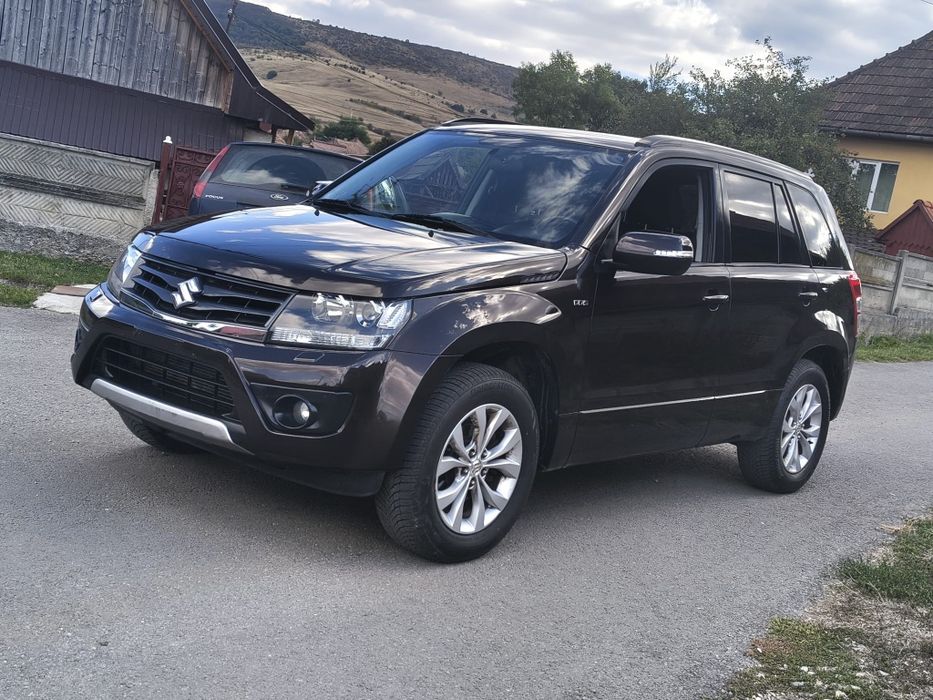 Suzuki grand vitara Diesel 1900cm  Confort  Euro 5.