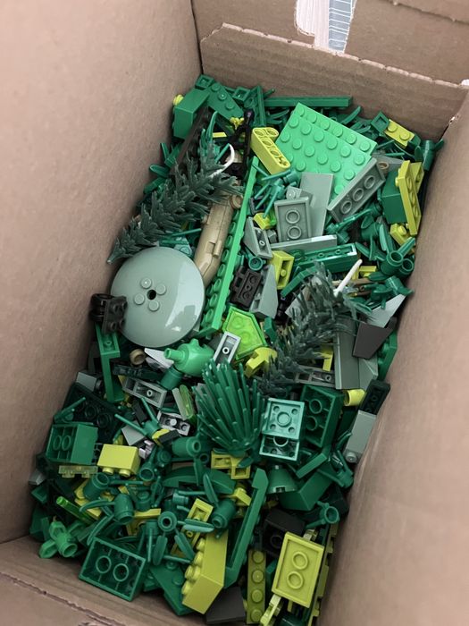 LEGO toate culorile