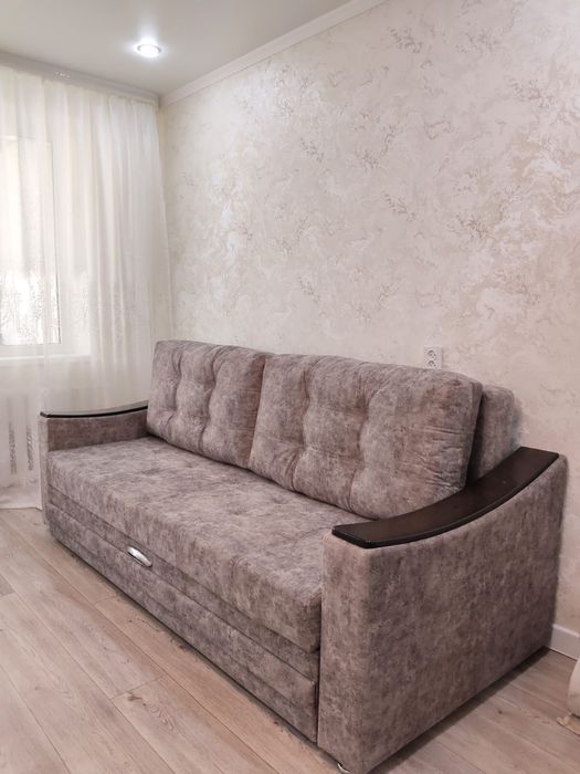 Продам Диван срочно