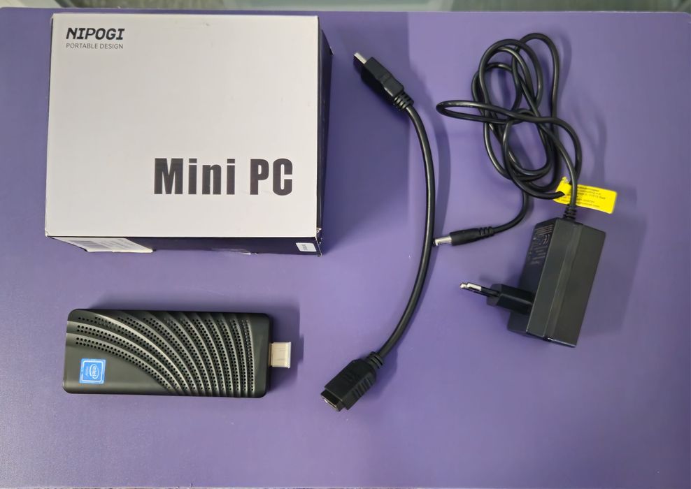 Mini PC Stick NiPoGi, cu procesor Intel Celeron J4125 pana la 2.7 Ghz,