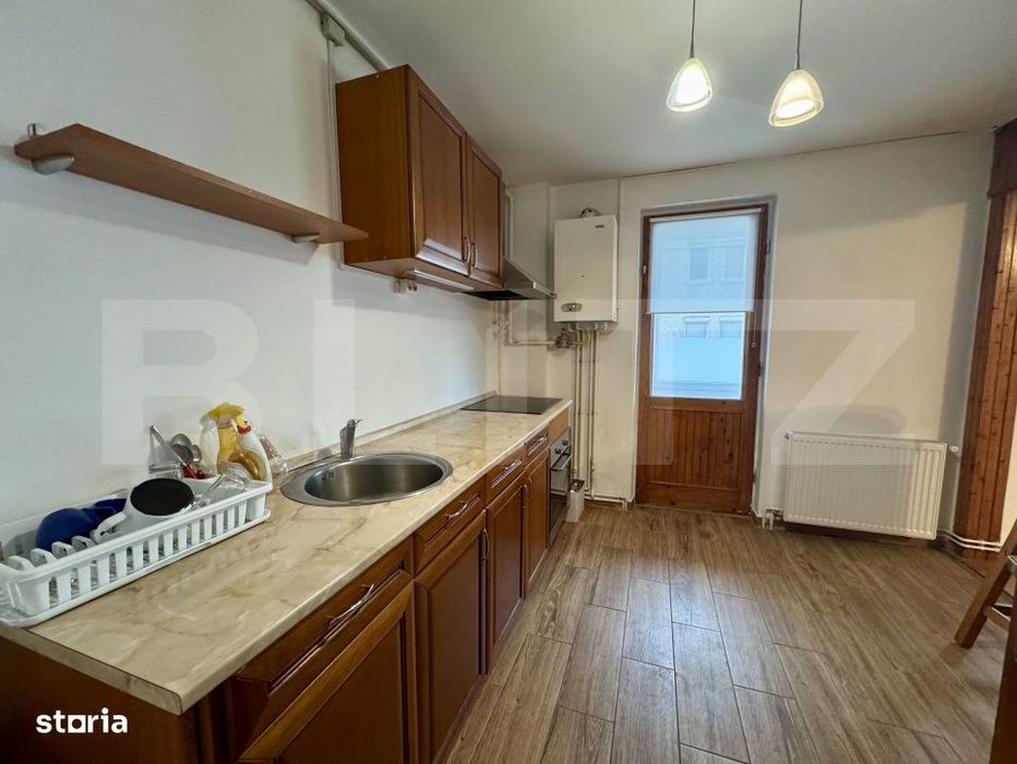 Apartament 3 camere, 82 mp, zona Poli 2
