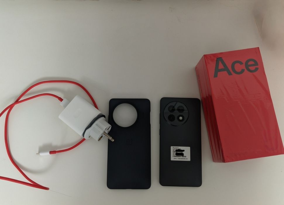 OnePlus Ace 5 12/256