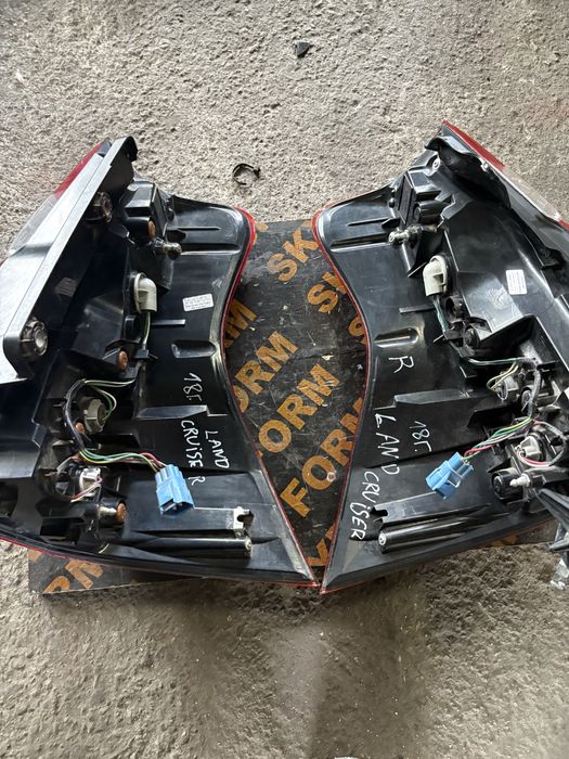 Toyota Land Cruiser 2018 година Стопове