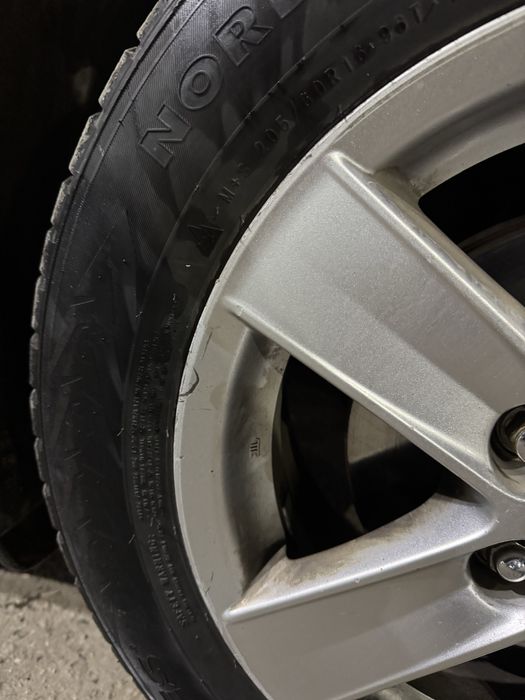 Лансер 10 диск хорош сост