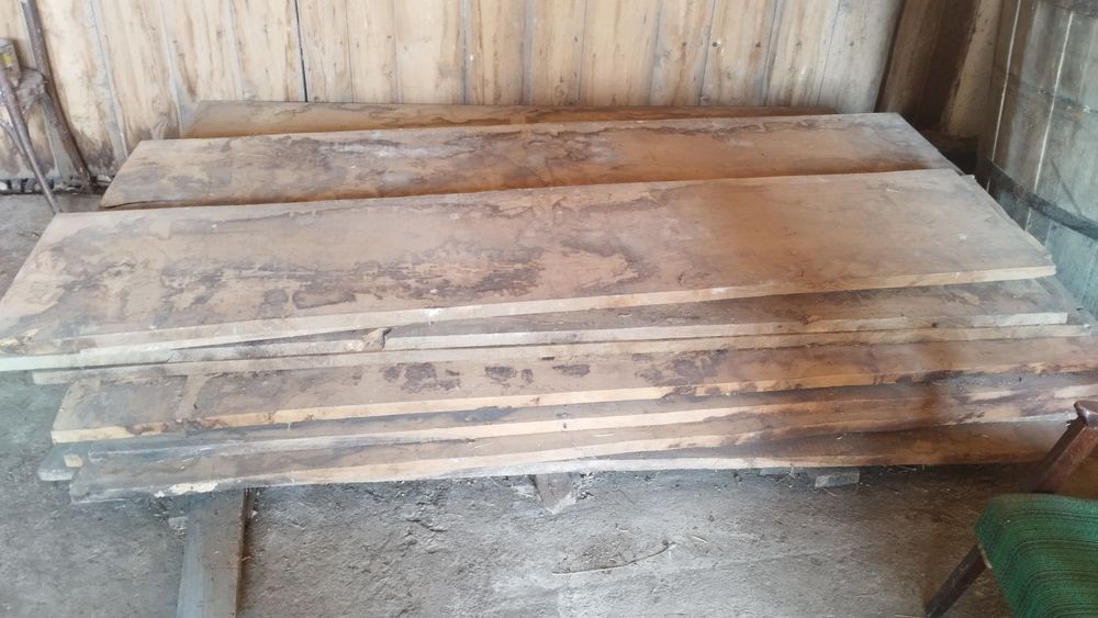 Cherestea  uscata de stejar