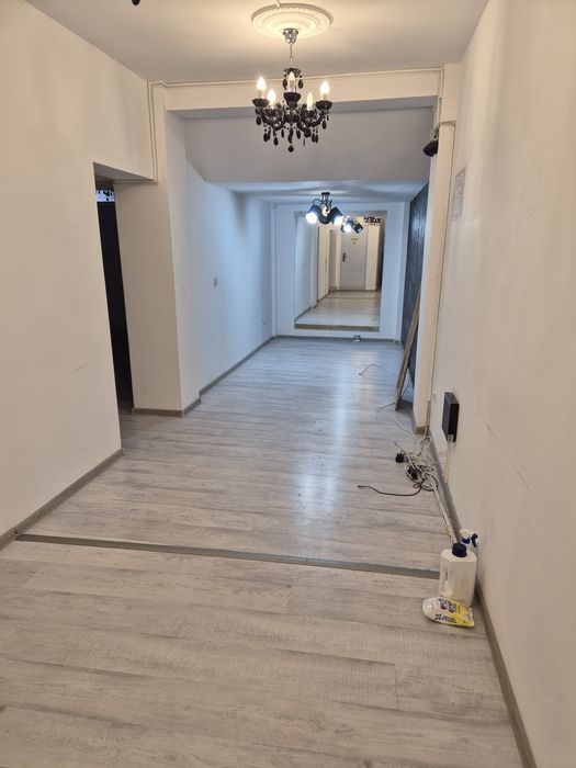 ULTRACENTRAL Spațiu modern langa Judecatoria Craiova-birouri/salon