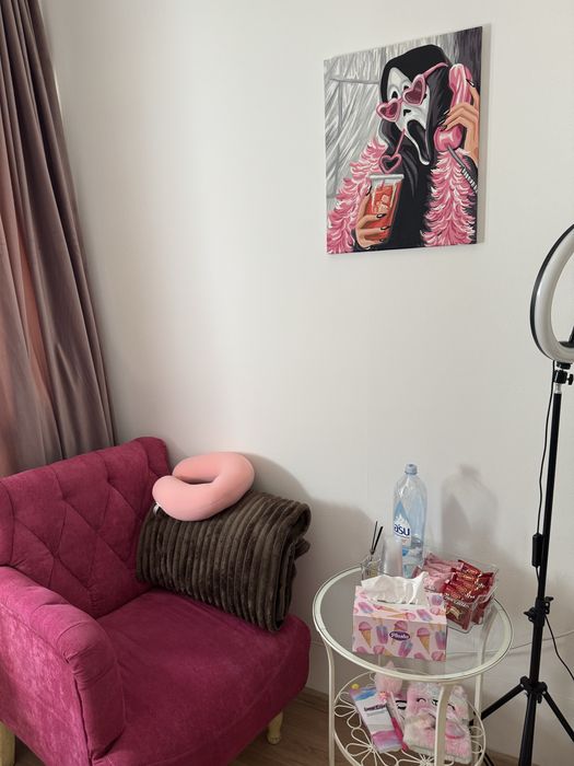 Ищу мастера маникюра/педикюра