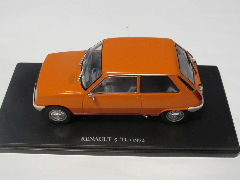 1/24 метални колекционерски колички Renault 5, Fiat UNO