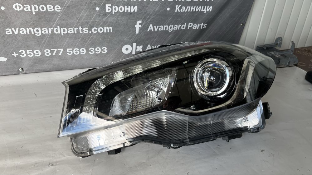 3 броя десен и 2 брой ляв фар Suzuki SX4 S Cross 2013-