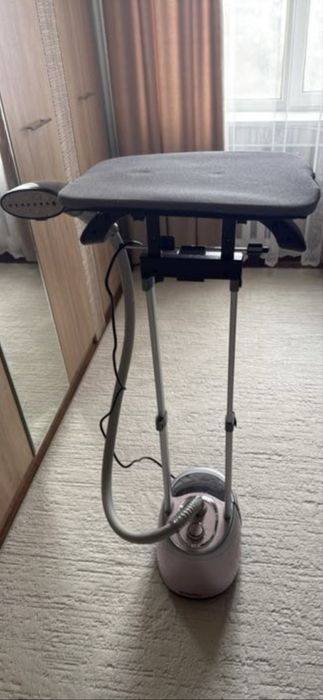 Паровой утюг отпариватель