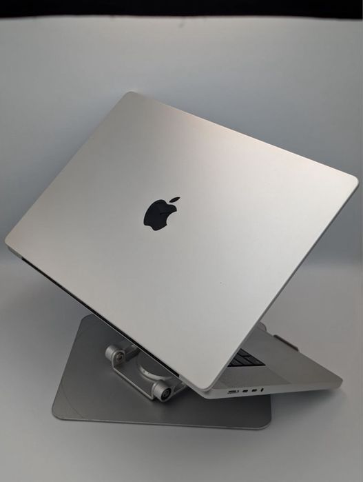 Mac Book Pro M2 Pro