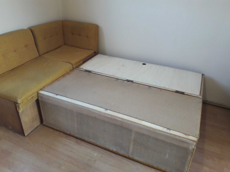 Кухненски ъгълов диван