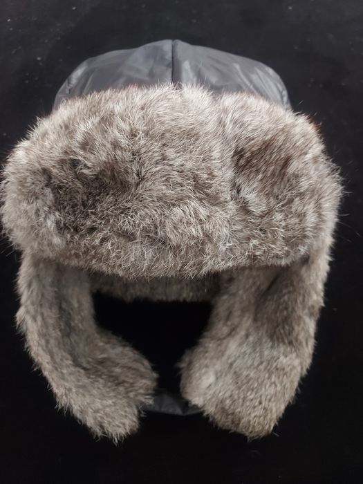 Hetrego down , мъжка пухена шапка , заешка кожа  58-62см. Дълбока.