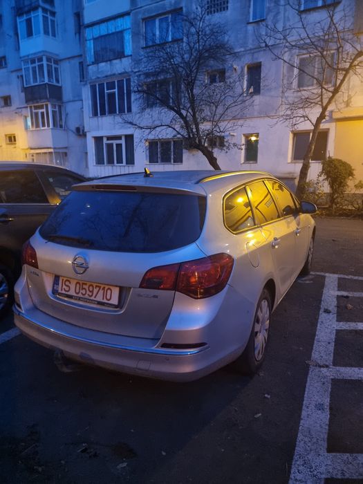 Opel Astra J Sports Tourer 2014 1.6CDTi