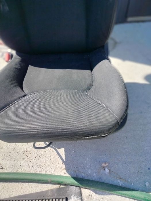 Предна лява седалка шофьорска за Рено клио 4 renault clio 4