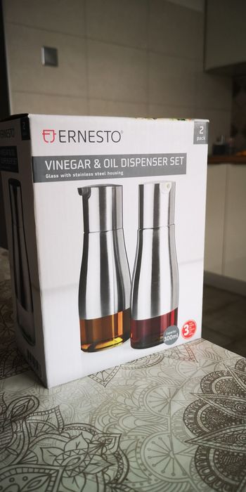 Seturi râșnite și dispenser ulei-oțet