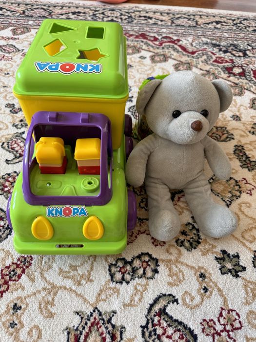 Продается детские игрушки