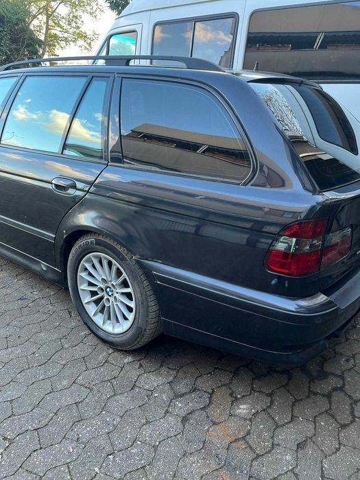 Автомобил BMW 530 М