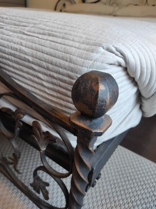 Pat dublu din fier forjat