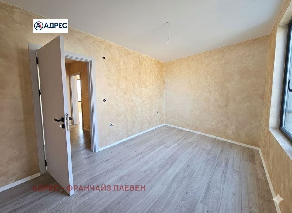 Продава се Многостаен апартамент в Плевен, Широк център - 136 кв.м за 806 €/кв.м - Снимка #5