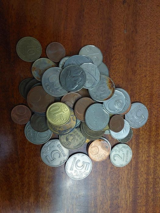 Продается разные монеты