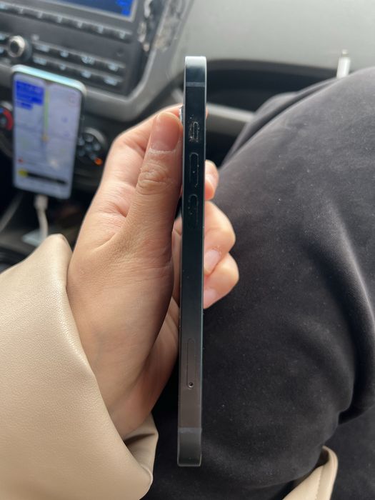 iPhone 14 идеал срочна