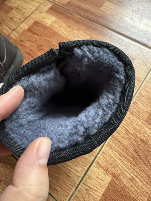 Угги фирма Снежок 28р