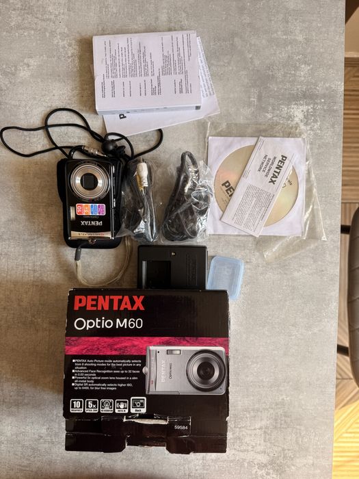 Ретро фотоапарат Pentax Optio M60 (Y2K) | ПЪЛЕН КОМПЛЕКТ С КУТИЯ (Нов)