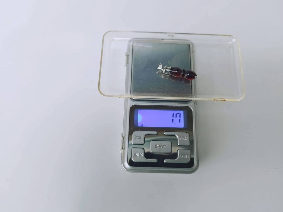 Vechi pandantiv din argint de 925 cu chihlimbar natural presat, rosu