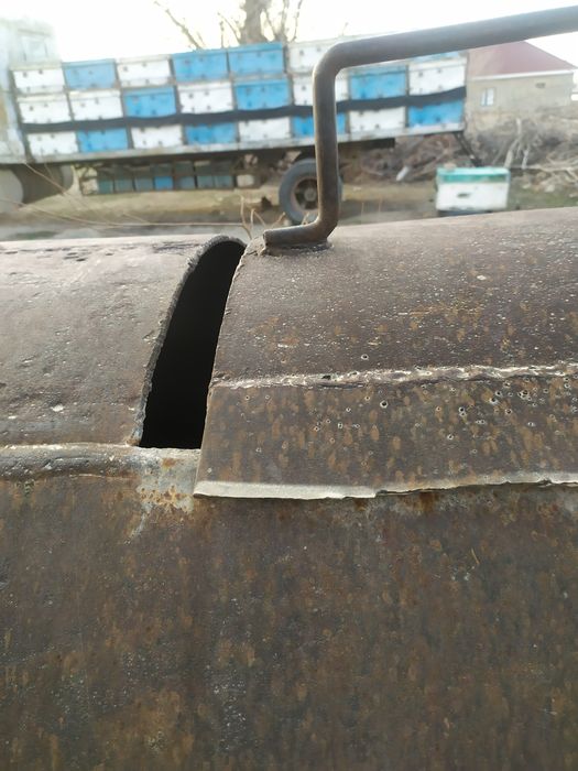 Железная ёмкость