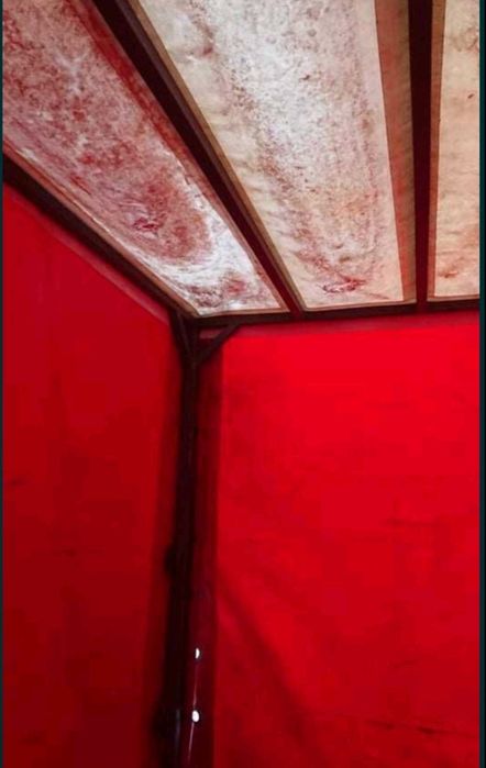 Конструкция с брезент