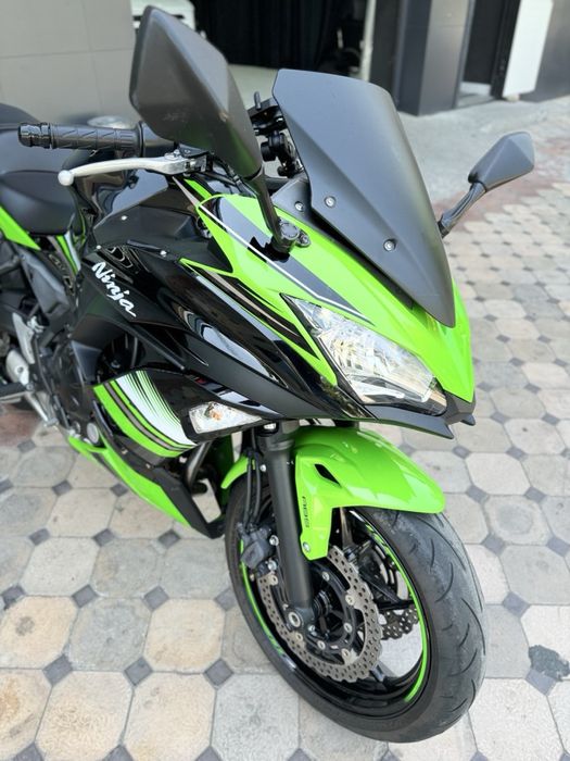 Kawasaki 650 sotiladi