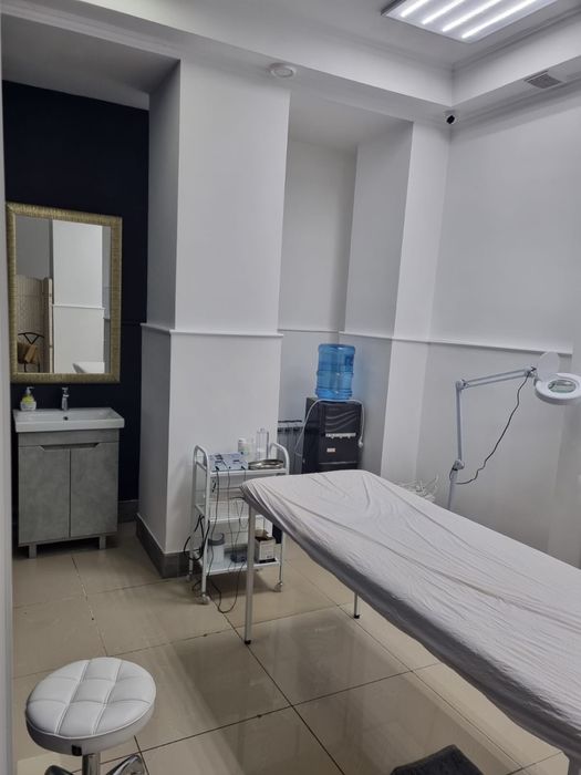 Срочно сдаются кабинеты в салоне Элен