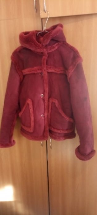 Haina de blana naturala și cojoc de damain stare foarte buna