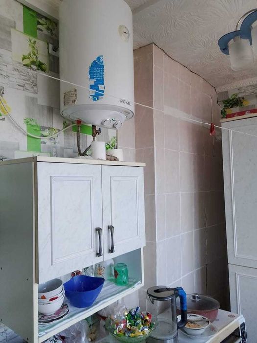 2 ком. квартира в с.Якорь!