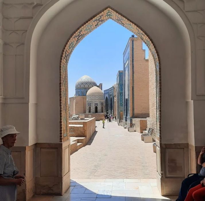 Тематические поездки Обзорные экскурсии Индивидуальные, групповые туры