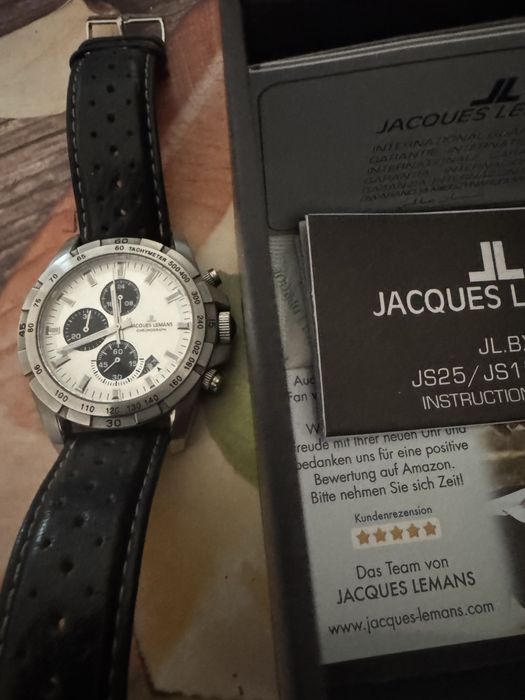 Часовник jacgues lemans