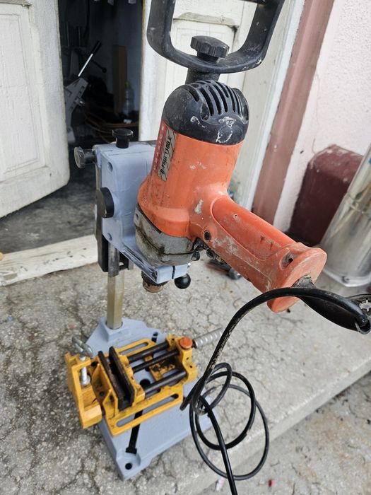 bormasina cu stativ gaurire