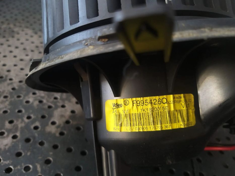 Aeroterma ventilator habitaclu releu 2.0 tdi audi a3 8p f995426q 1k1820015e