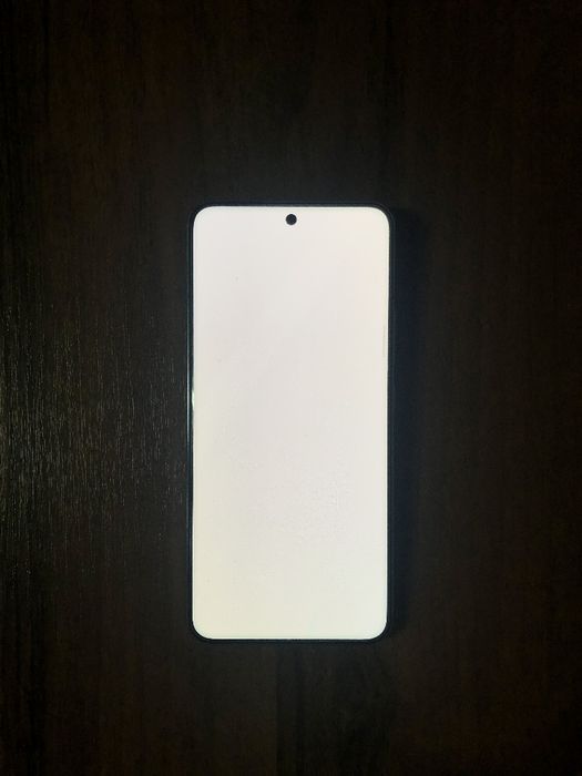 Xiaomi 14 Pro в хорошем состоянии