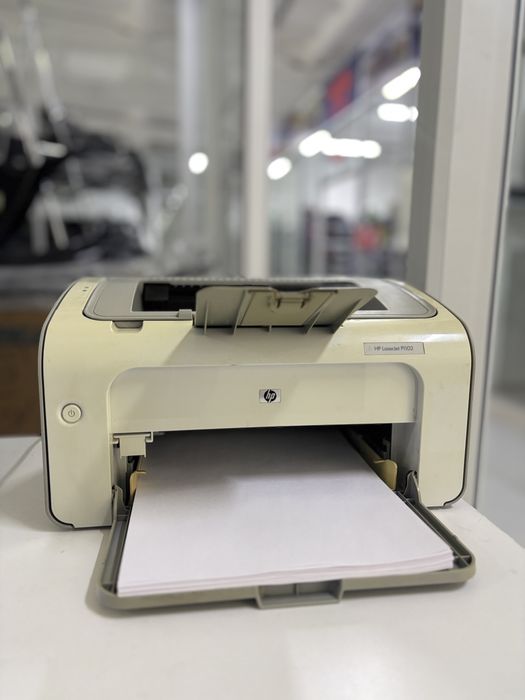 Продам принтер HP Laser Jet P1102