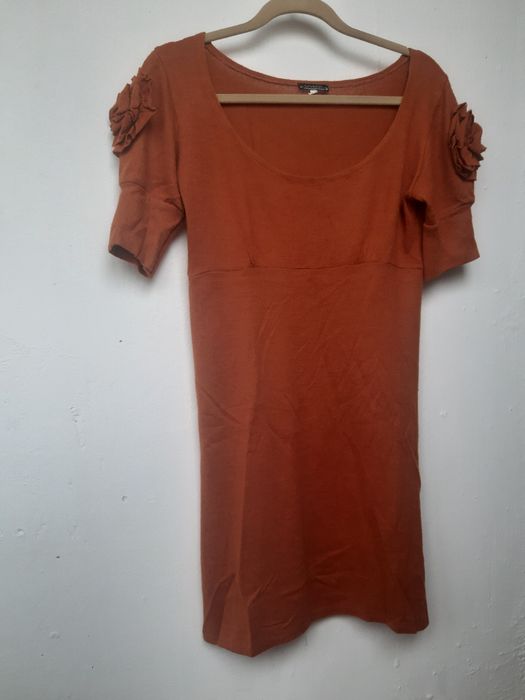 Bluze din lână, ambele 60lei