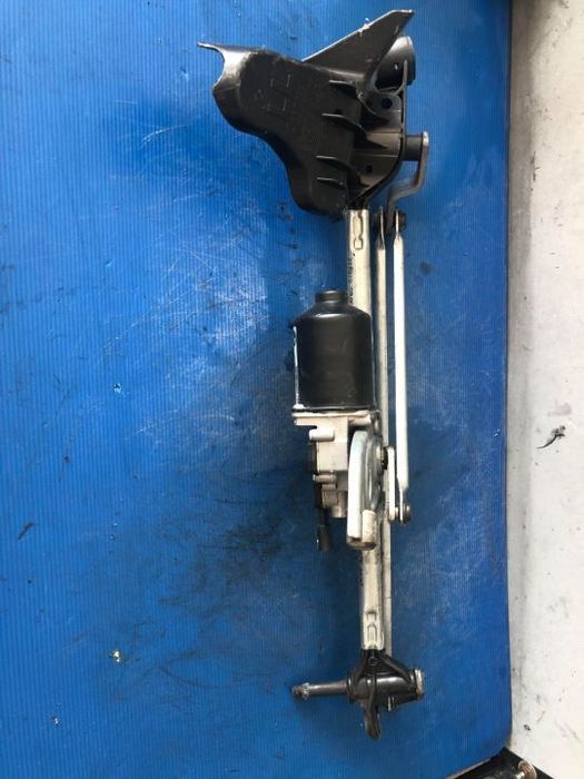 Ansamblu stergatoare motoras bmw seria 1 f20 f30 f21 dupa 2011