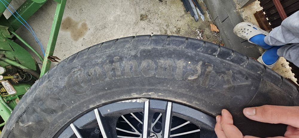 Jante +cauciucuri 255/60R 18 V XL