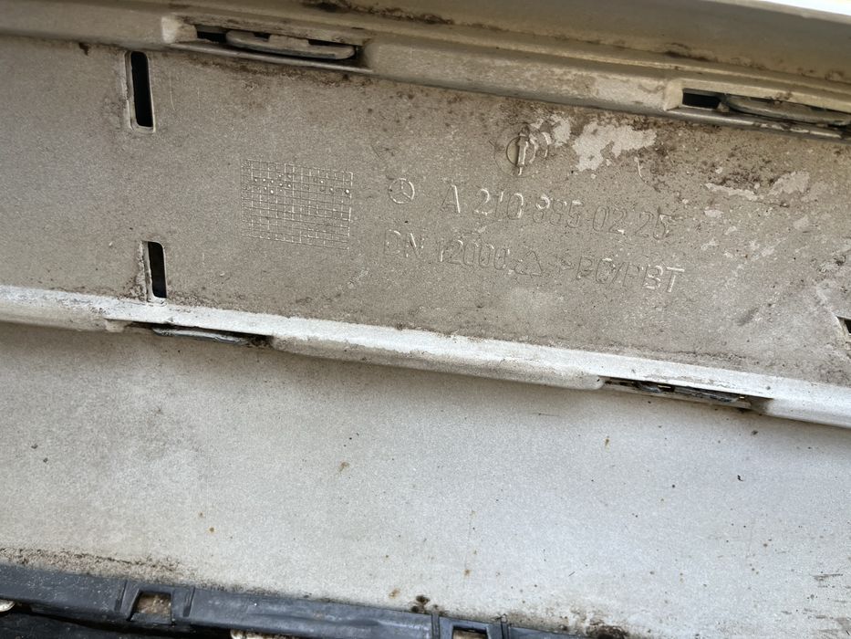 Оригинал бампер 210 до рест