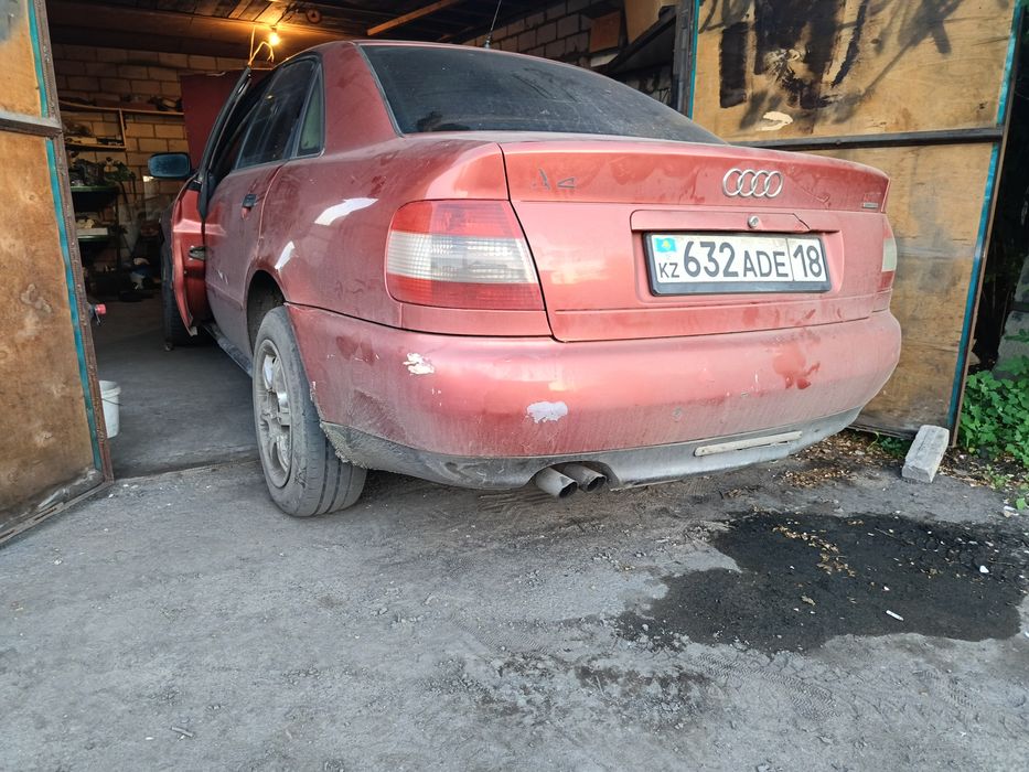 Продам машину в Среднем состояние