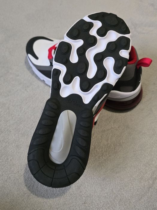 Nike Air Max 270 React