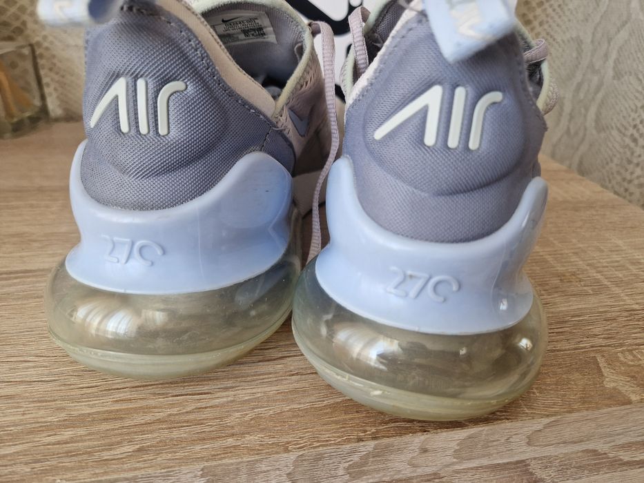 Оригинални мъжки маратонки Nike Air Max 270, размер 43